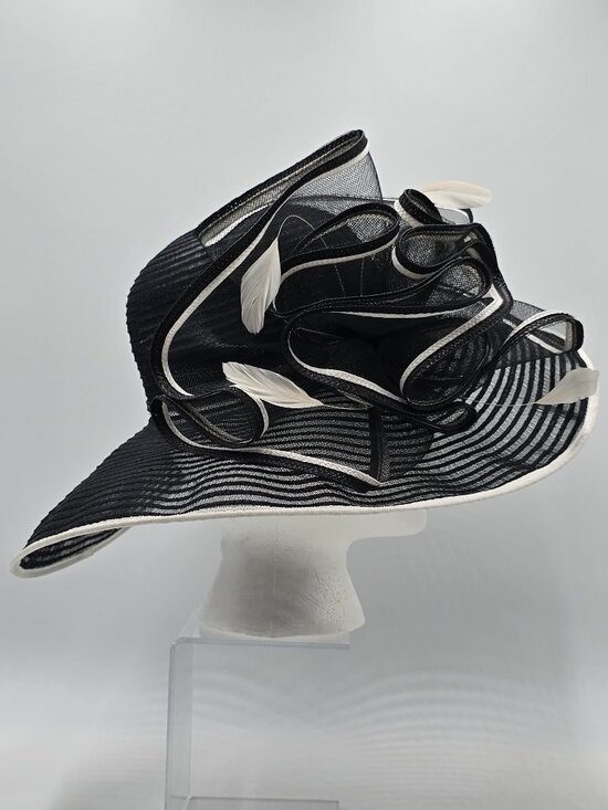 Giovannio B&W Wide Mesh Brim Hat main image 8